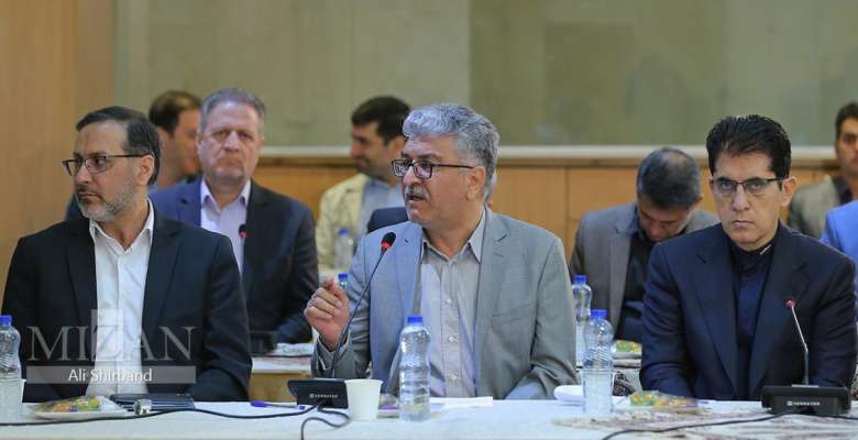 اعتبار ۵۲ همتی بهره برداری از طرح انتقال آب به اصفهان تامین شود